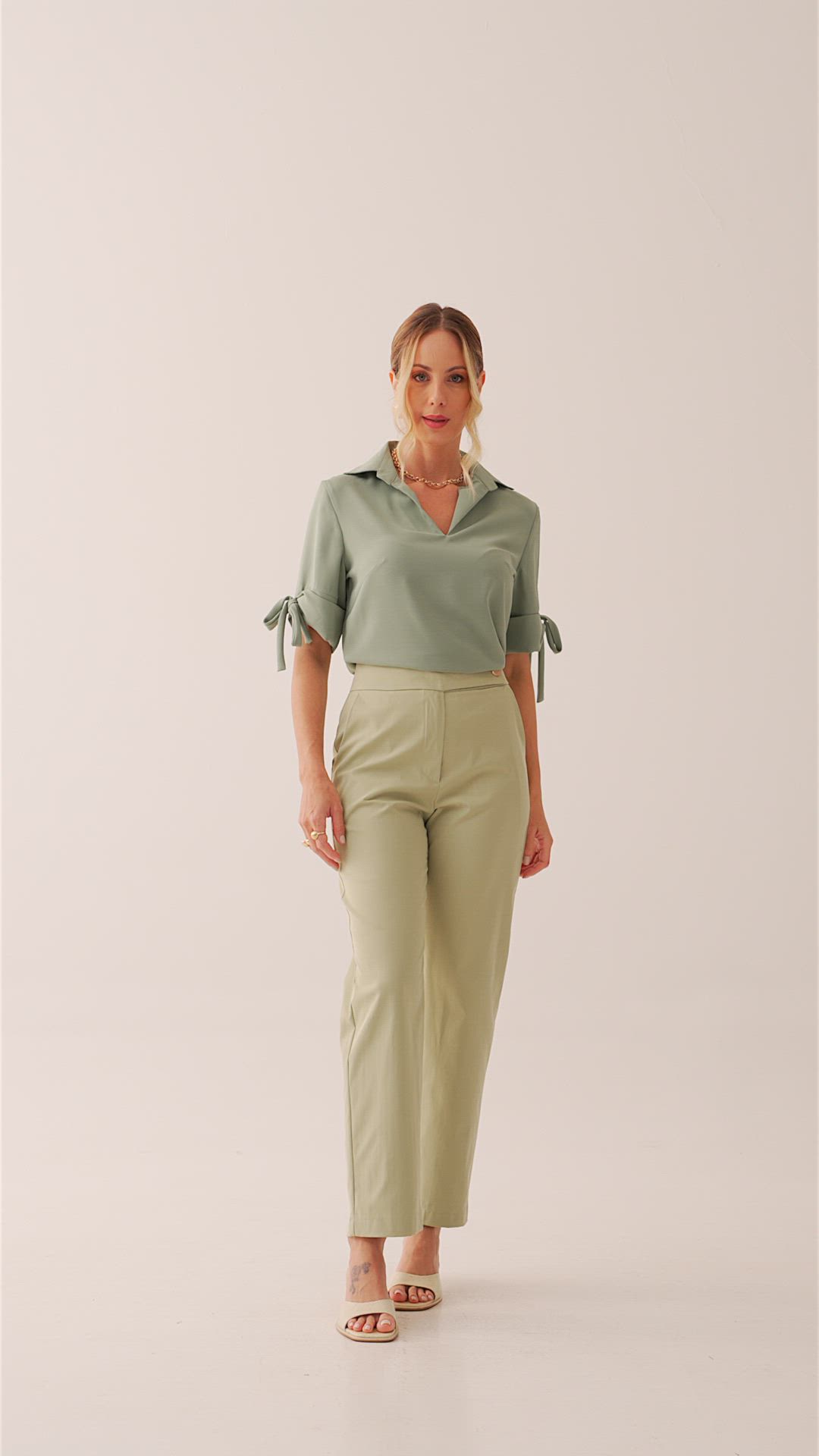 トップス GREEN BUTTER COLLAR LACE BLO Blusa Barra Lastex Verde | Sangue Latino